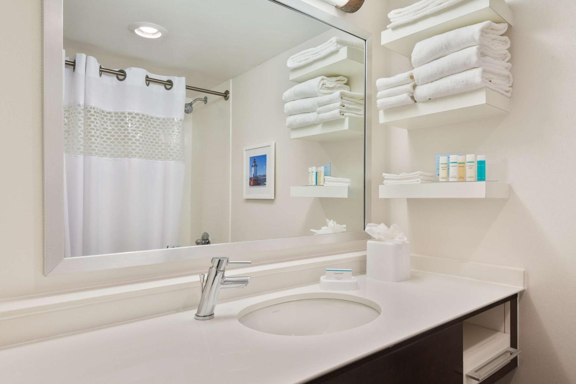 Hampton White Plains/tarrytown Hotel
